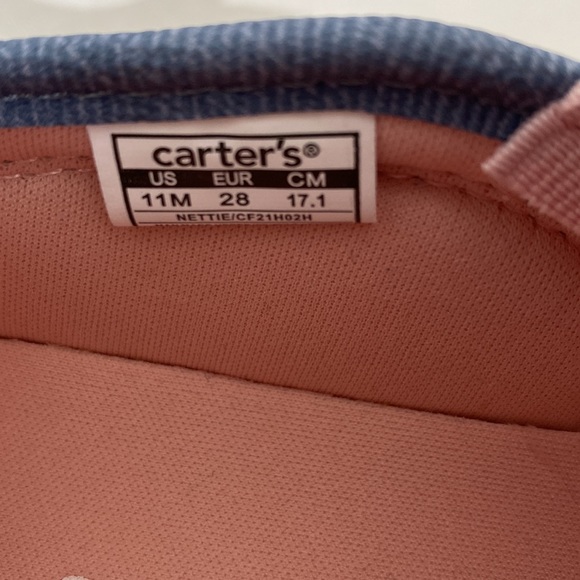 Carter’s Slip on shoes, toddler size 11 - Picture 3 of 4